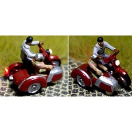 168511 - Moto +Sidecar, Pilote avec bonnet et lunettes, passager dans les sidecar 168511 - Moto +Sidecar, Pilote avec bonnet et lunettes, passager dans les sidecar