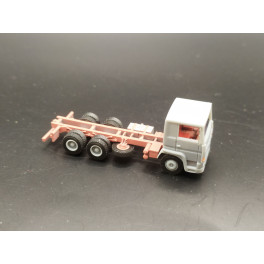 Renault R350 Châssis Nu 6x4 (Kit) - Echelle TT Renault R350 Châssis Nu 6x4 (Kit) - Echelle TT